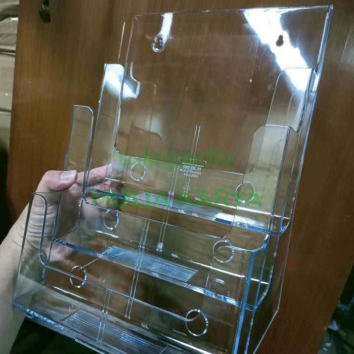 

Display Akrilik Brosur 3 Susun A4