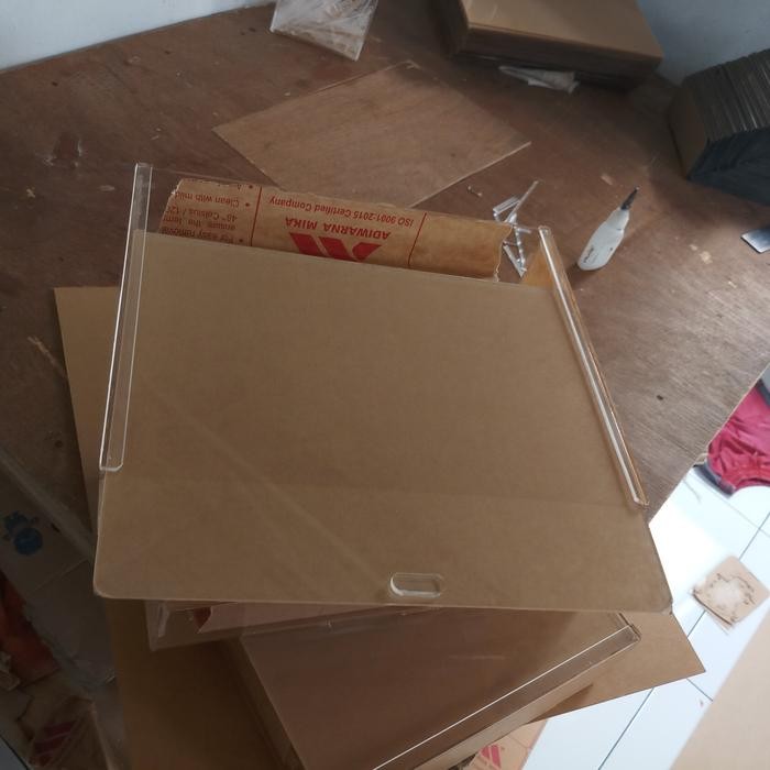 

Box Acrylic Sliding 30X30X10