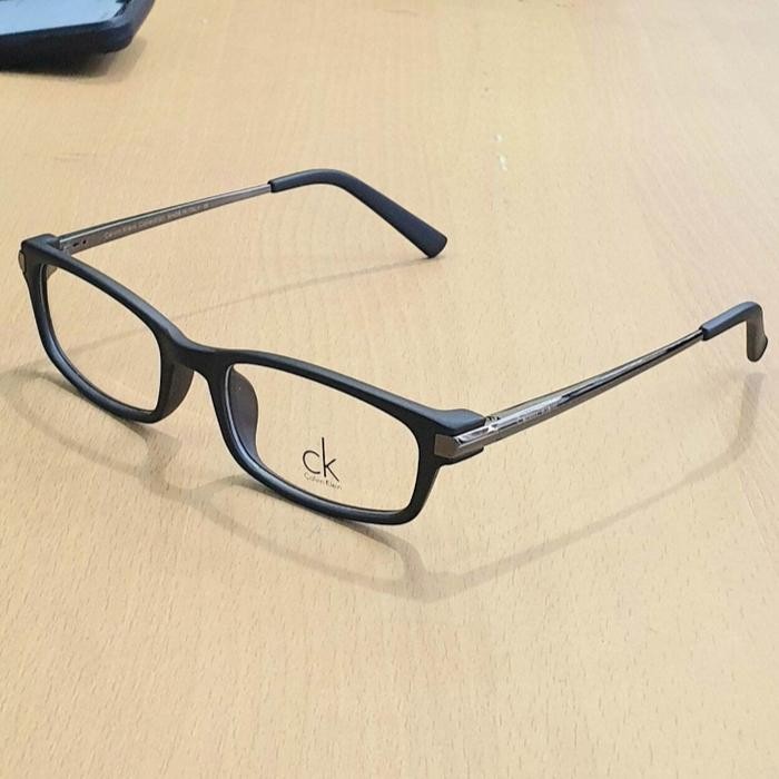 Frame Pria Wanita Titanium Ck
