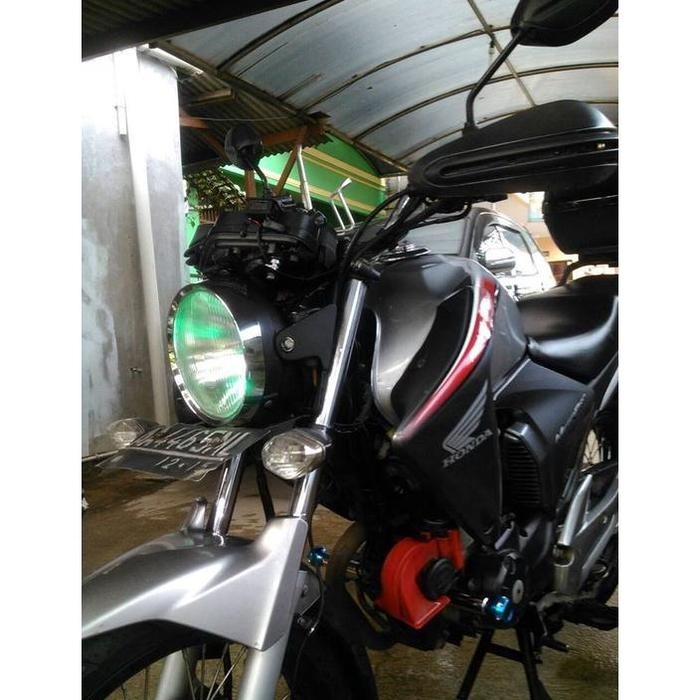 TERLARIS Breket pesek New Megapro Dudukan Lampu Bulat Variasi Lampu Depan Free