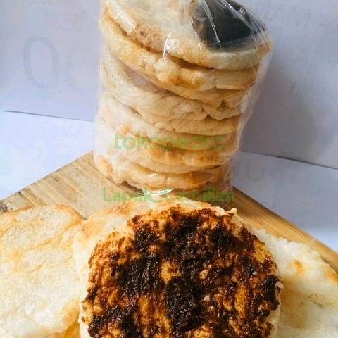 

3YC3 Kerupuk Sambal Bangka /Kerupuk Sambal Terasi Isi 10 Keping