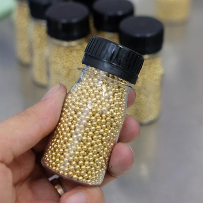 

sprinkle Gold trimit 2 mm 50 gr, kode SGOLDXS bisa di makan