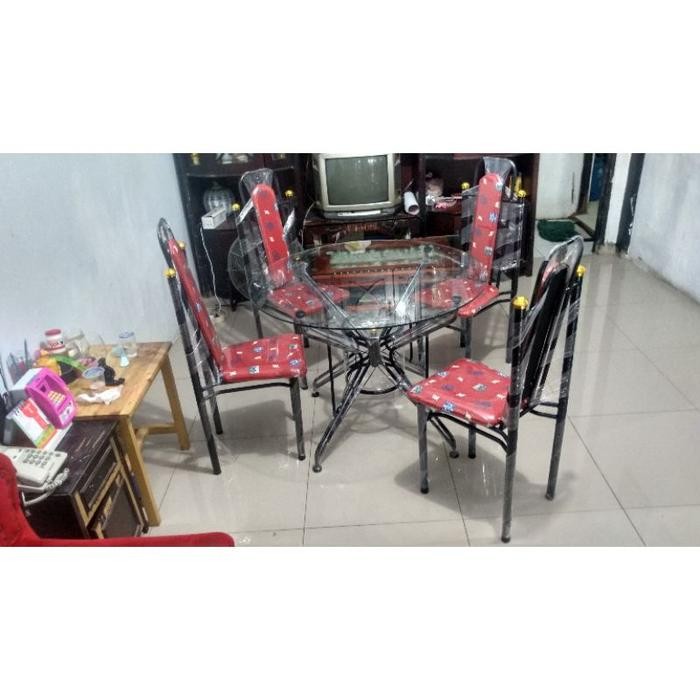 Meja Makan Kaca Nimalis Type Belgia 4 Kursi+1 Meja Kaca Bulat -Hijau