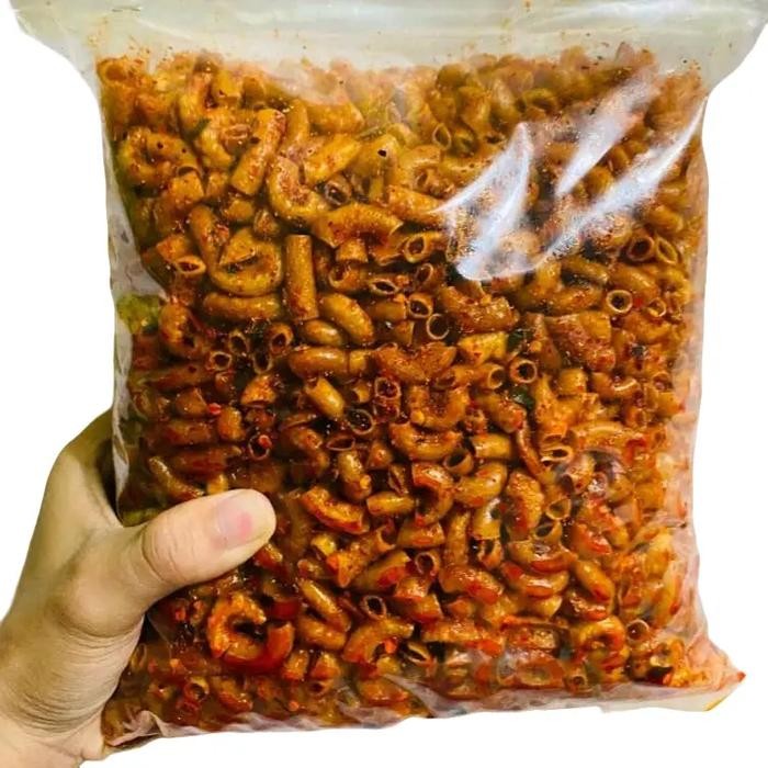 

MAKARONI CIKRUH 1 KG LEZAT & GURIH Food Snack Cemilan Crispy Kering Camilan Snack Jajanan Keripik