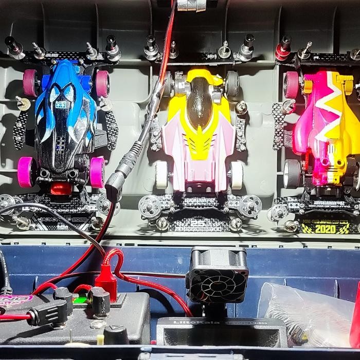 Tamiya Super 2 Carbon RTR