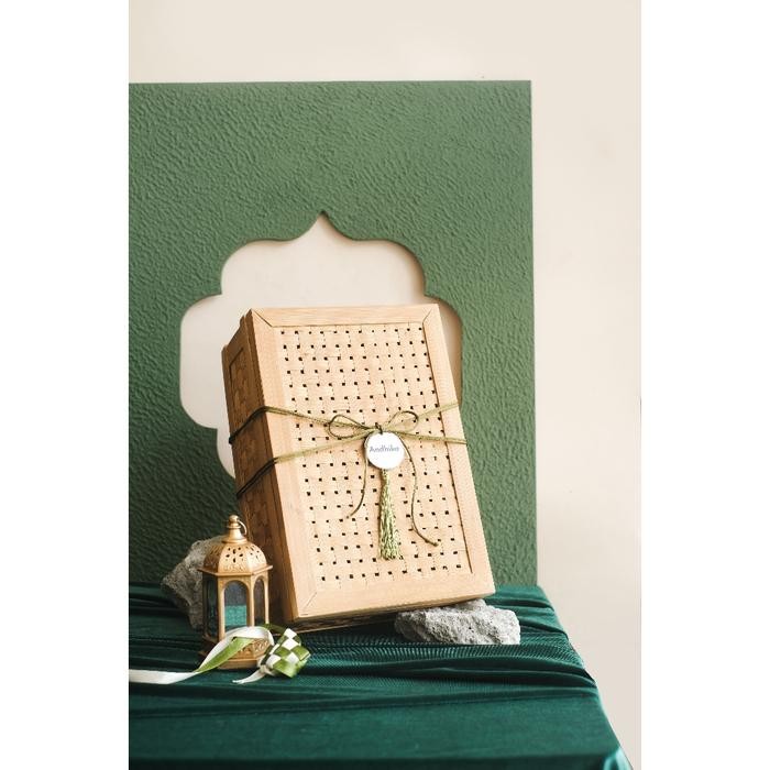 

Medina Gift Set / Hampers Idul Fitri / Hadiah Ramadhan / Kado Lebaran / Parcel Eid / Corporate Gifts