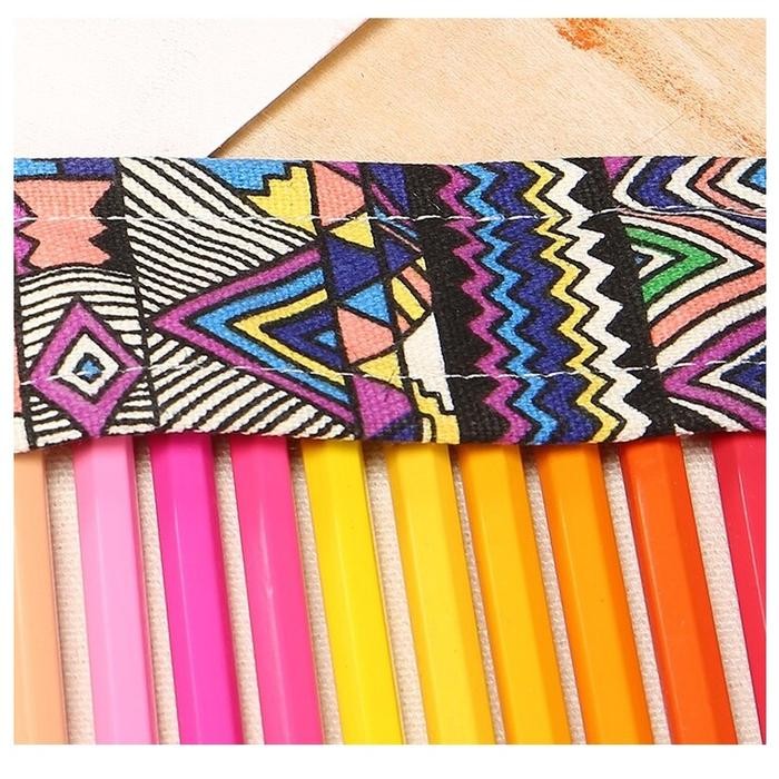 

Deli Stationary - Tas Tempat Pensil Warna Gulung Canvas 48 Slot 20.5 X 55 Cm