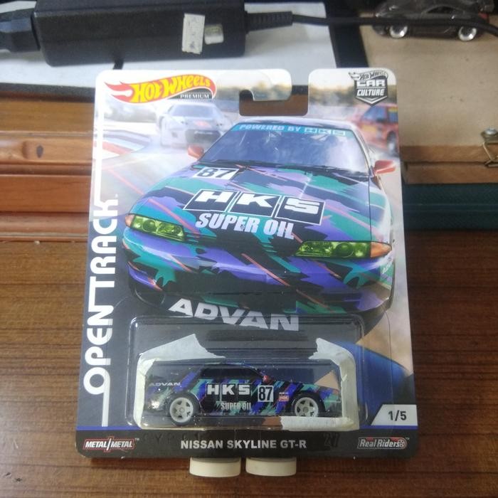 hot wheels nissan skyline gtr r32 open track