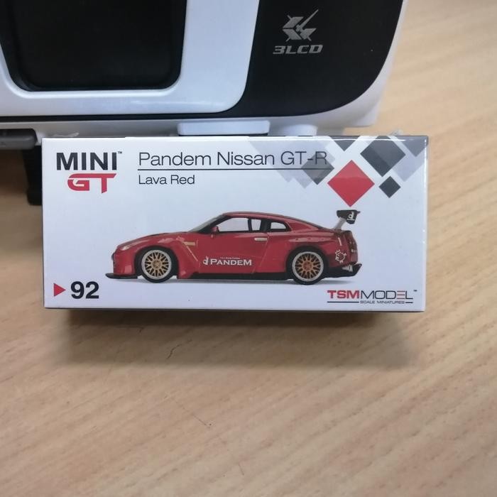 MiniGT PANDEM NISSAN GTR LAVA RED
