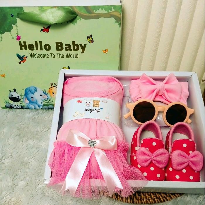 Hampers Bayi Perempuan Parcel Baby Unisex Newborn Parsel Souvenir Kado Lahiran Setelan Bayi