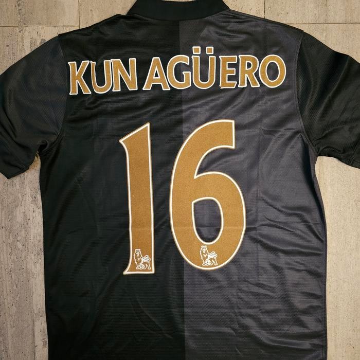 Neww Jersey manchester city away 2013/14 sergio aguero no 16 size xl boys