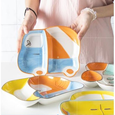 BSKU Piring Makan Keramik Sekat Motif Mobil Pesawat Truck