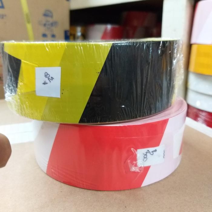 

Bisa Termin! Baricade 3" X 300 Meter