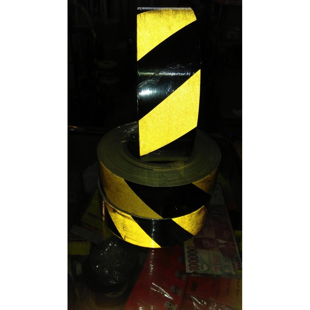 

Promo! Sticker Reflective Kuning-Hitam/Police Line
