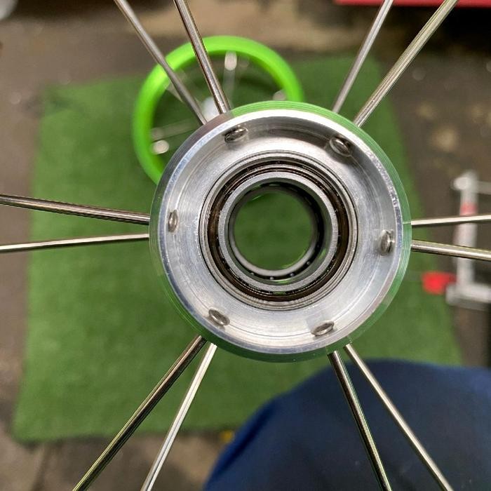 CUSTOM FREE HUB PUSHBIKE