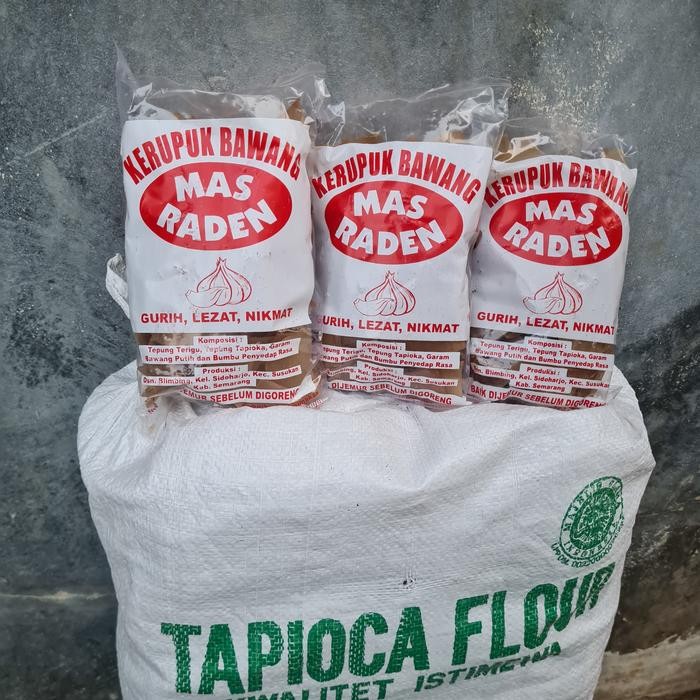 

Grosir Kerupuk Bawang Mas Raden Kemasan Karung Khusus Gosend Best Seller