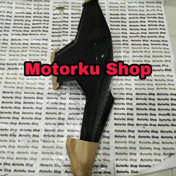 COVER BODY BELAKANG NINJA 250 KARBU BODI BELAKANG NINJA 250 KARBU