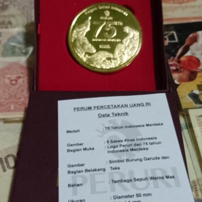 

Sale terbaru koin peringatan 75 kemerdekaan + box lengkap Ready