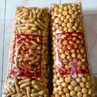 

Kerupuk Tengiri Krupuk Amplang Ikan Ori Gurih Renyah Enak 100gr & 250gr Snack Cemilan Kiloan Khas Jawa Timur Jajanan Kering Madiun + FREE KARDUS