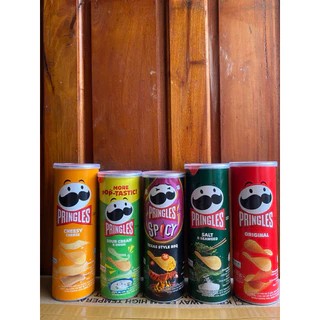 

PRINGLES POTATO CHIPS KERIPIK KENTANG 102gr All Variant