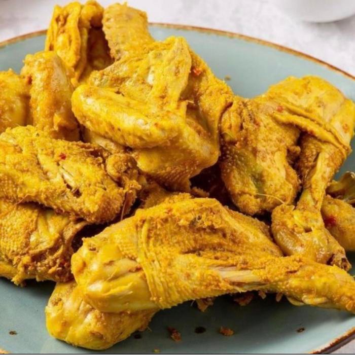 

ayam ungkep bumbu kuning / ayam goreng frozen praktis stok terbatas