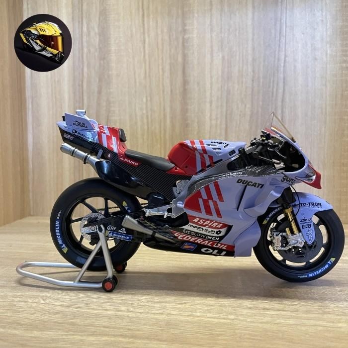 Marc marquez & alex marquez gresini motoGP GP23 miniatur motor skala 1/12 by kiloworks