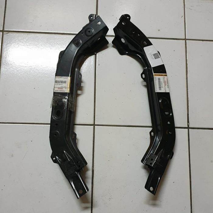 Panel Headlamp Bullhead Atas Samping Asli Mitsubishi Xpander