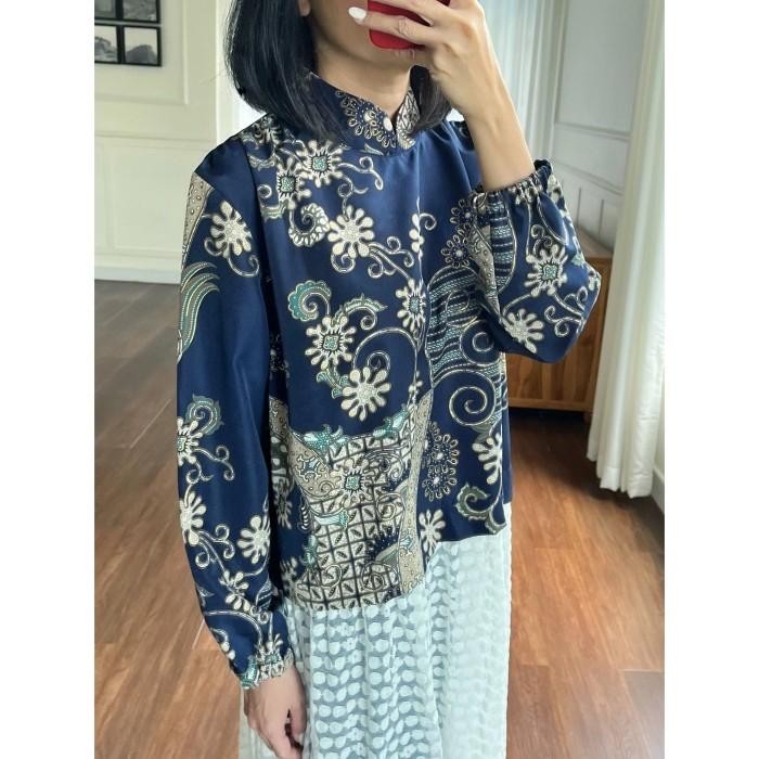 Batik Queen Kisah Atasan Batik