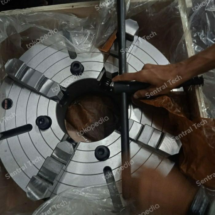 Berkualitas Chuck Bubut 20" 4 Jaw Claw Bubut 4 Jaw Catok Kepala Bubut 20 Inch Terlariss 