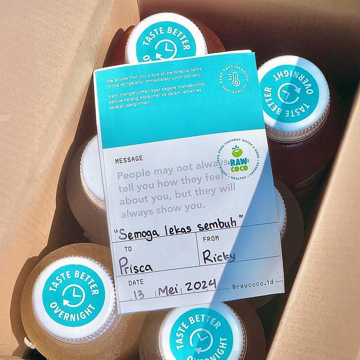 

RAW Coco - Hamper Gift Box Coco Ijo Air Kelapa Hijau