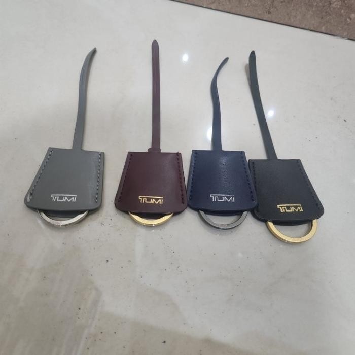 

Ready Tumi Accessories Name Tag Wanita Id Card Holder Elegan