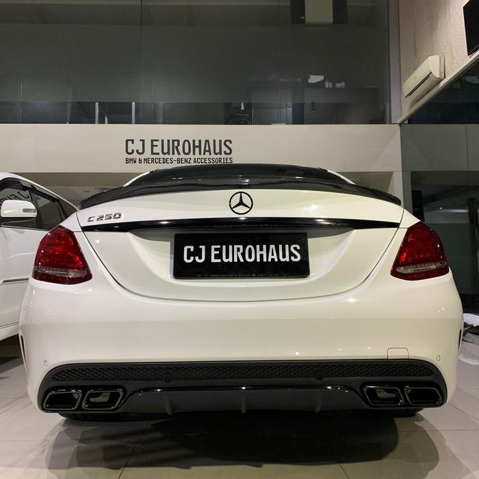 Laris Diffuser Mercedes-Benz W205 C63 Amg Style Terlariss 