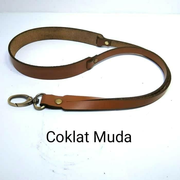 

Pilihan- Tali Id Card Kulit - Name Tag - Lanyard