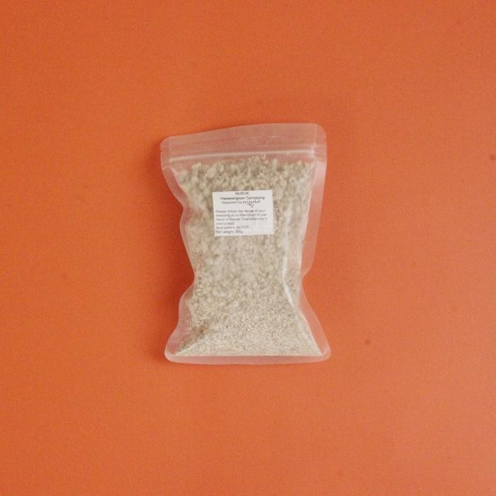 

Pilihan- Nuruk For Makgeolli, Vinegar, Soybean Paste, Repacked 200G,Imported Kr