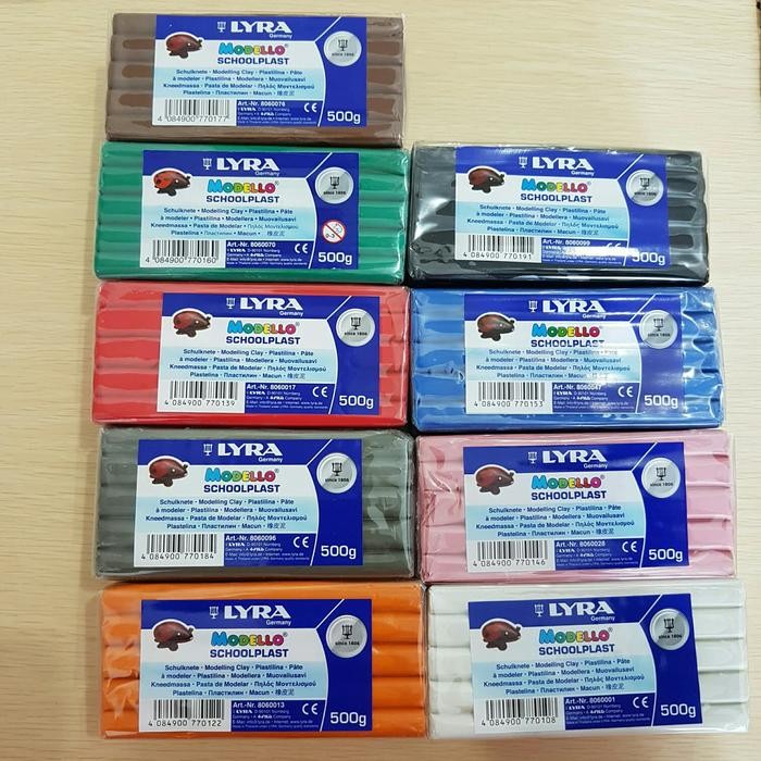 

Lyra Modello Schoolplast Clay 500Gram