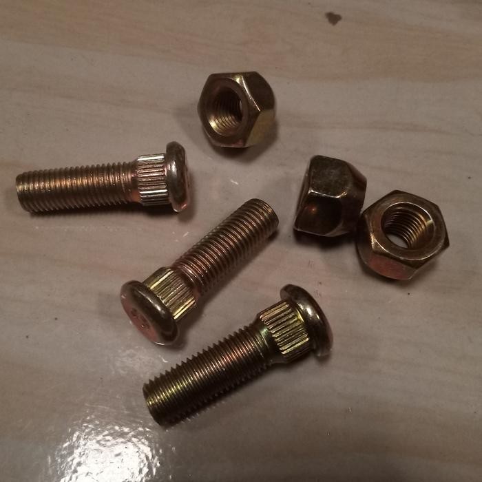 Jual Baut Roda+Mur L 300