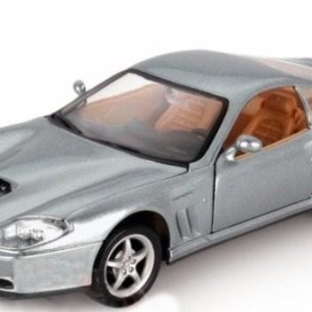 Promo Diecast Miniatur Bburago 1:24 - Ferrari 550 Maranello Abu Abu Silver