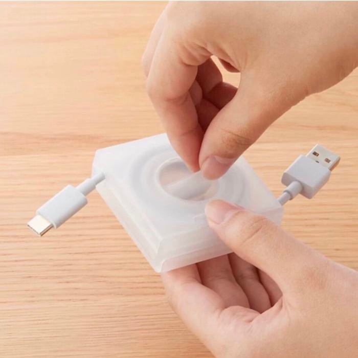 

TERBARU! Tempat Gulungan Kabel USB dan Stand HP Muji Asli Buatan Jepang - Desk