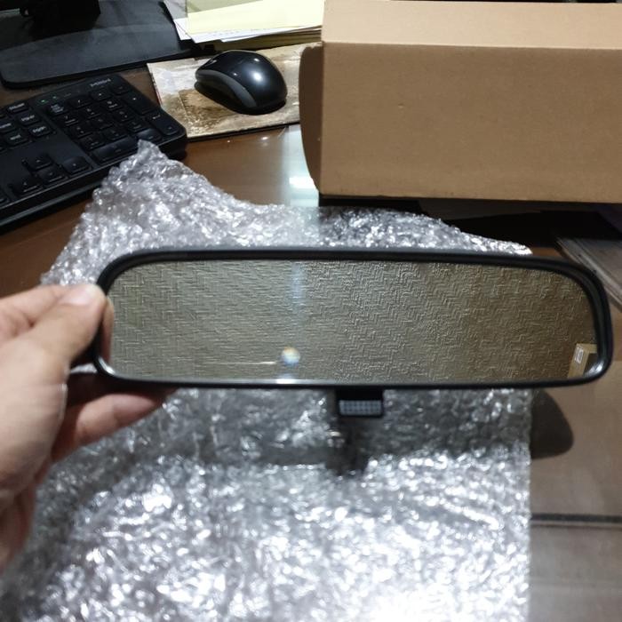 Spion Dalam Toyota Yaris 2012