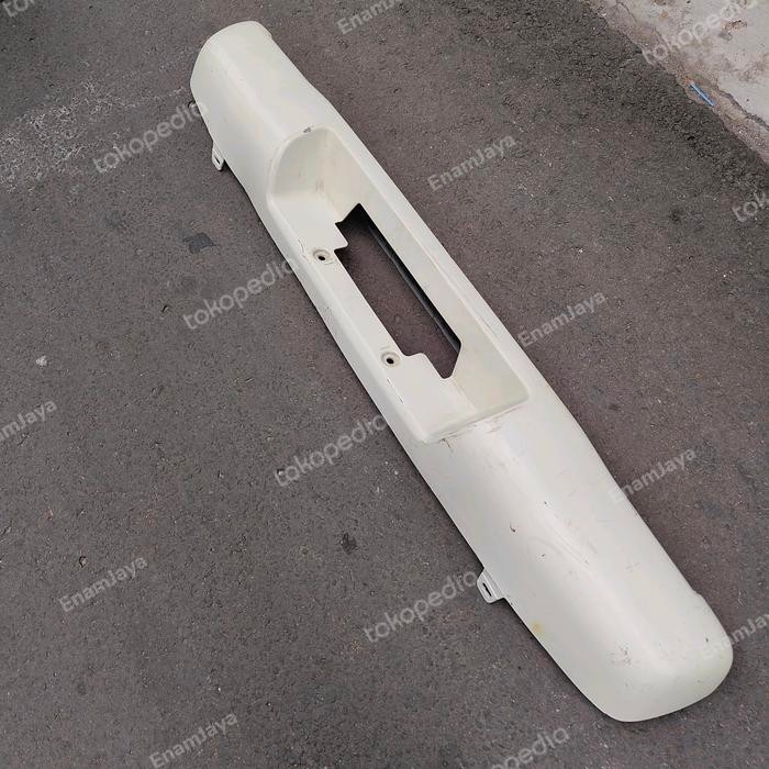 Asis Parts Bumper Belakang Mazda Bt50 Un Tahun 2006 Ke Atas