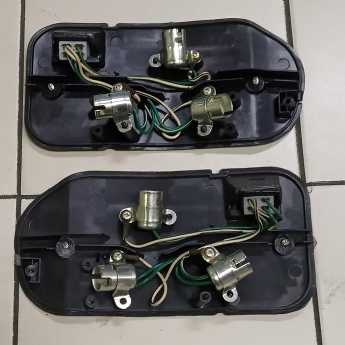 Soket Lampu Stop Lancer Dangan 1989-1992