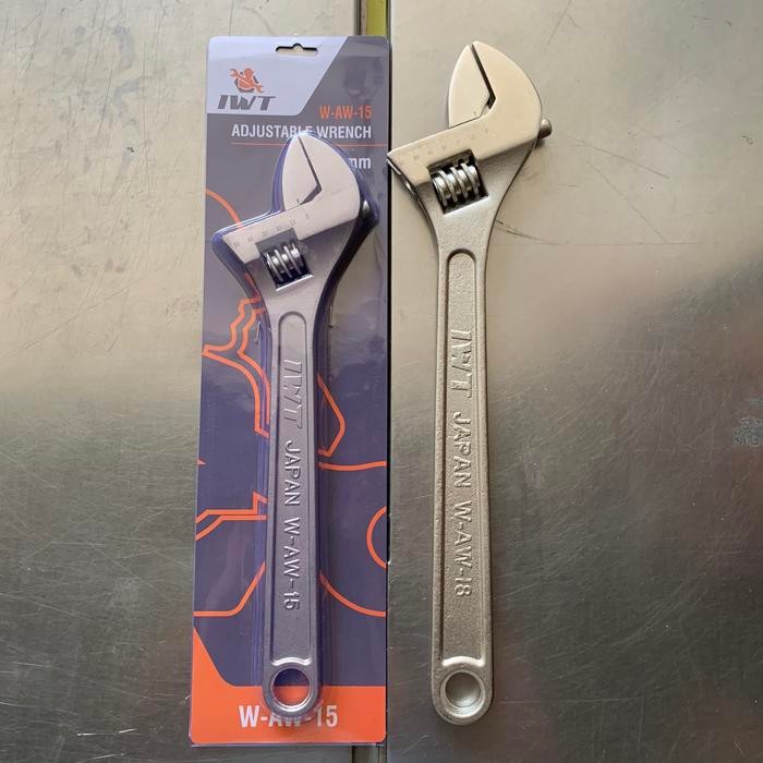 Kunci inggris IWT 15 18 inch SATIN Chrome Vanadium JAPAN SATUAN