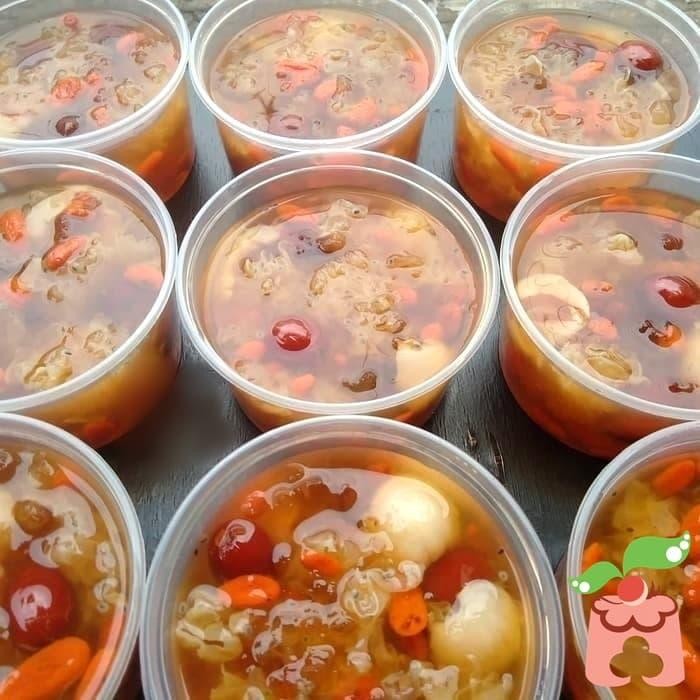 

Peach Gum Dessert