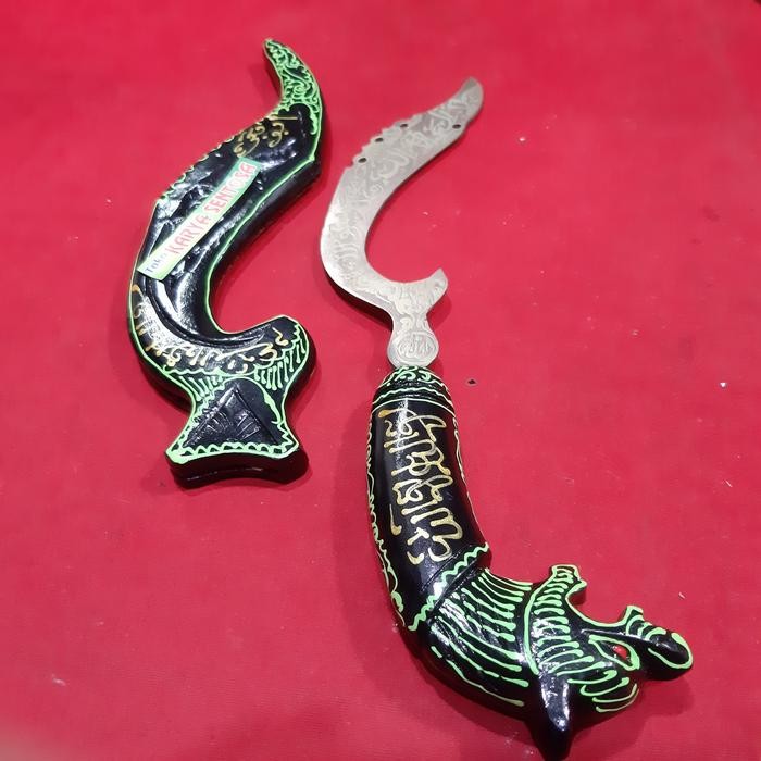 Barang Antik Kujang Kuning Warangka Hijau Lafat Terlaris