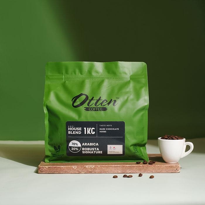 

BIJI BUBUK KOPI 70% ARABICA 30% ROBUSTA SIGNATURE HOUSE BLEND 1KG OTTEN COFFEE ROASTED BEANS
