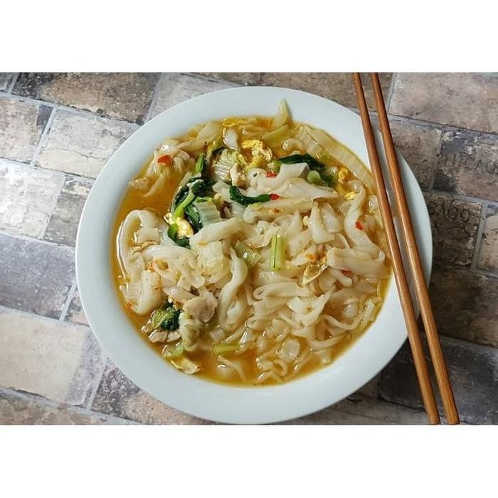 

Mie Instan / Kwetiau Instan Kuah Rasa Ayam Bawang Cap Burung Layang Gratis Ongkir