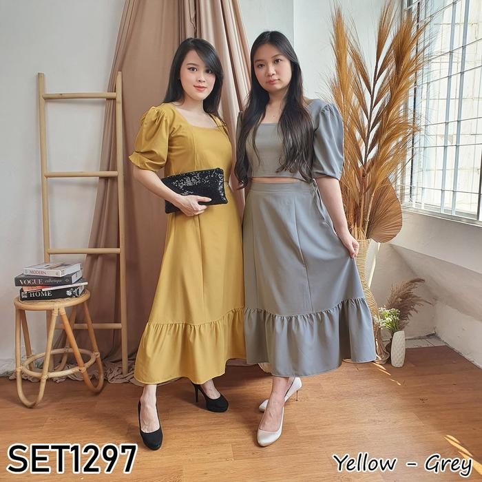 Tulip Skirt Set Setelan Crop Top Rok Midi Wanita Outfit Pantai