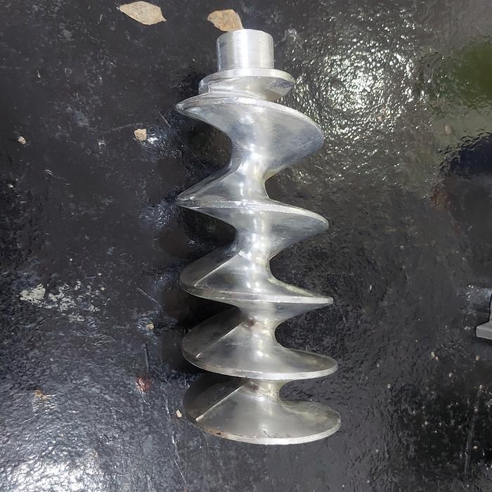 ulir gilingan daging 32