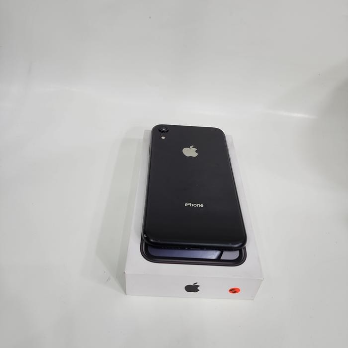 iPhone xr 128GB seken resmi iBox fullset mulus
