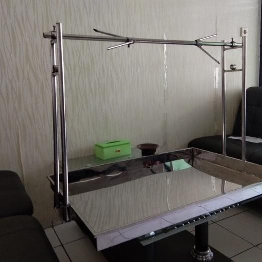 Alat Display Kambing Guling